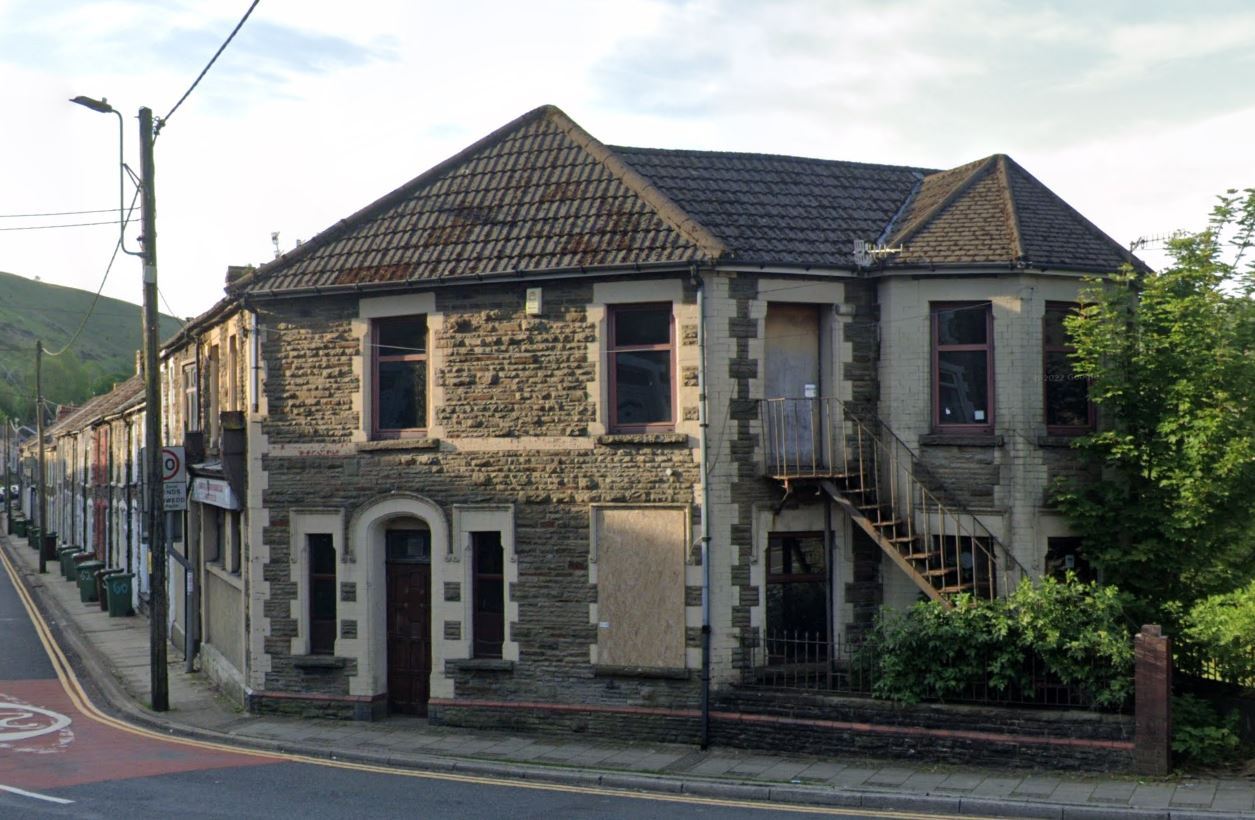 Elliot's Rochdale